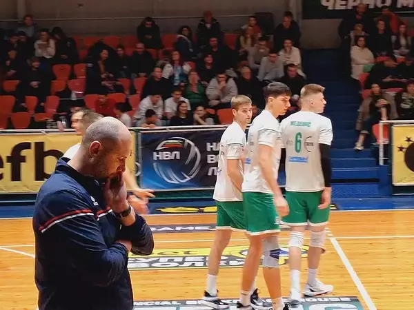 Волейболният Черно море загуби от Берое