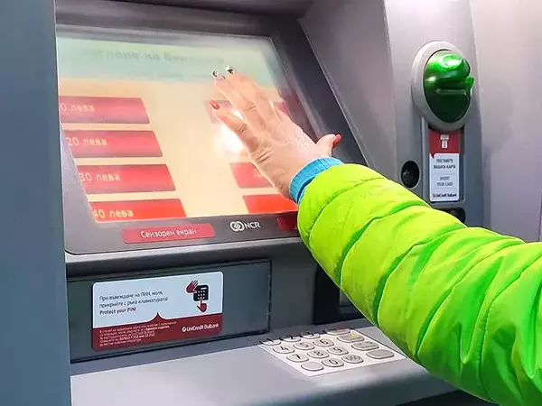 2 141 лева е средната работна заплата във Варна през септември