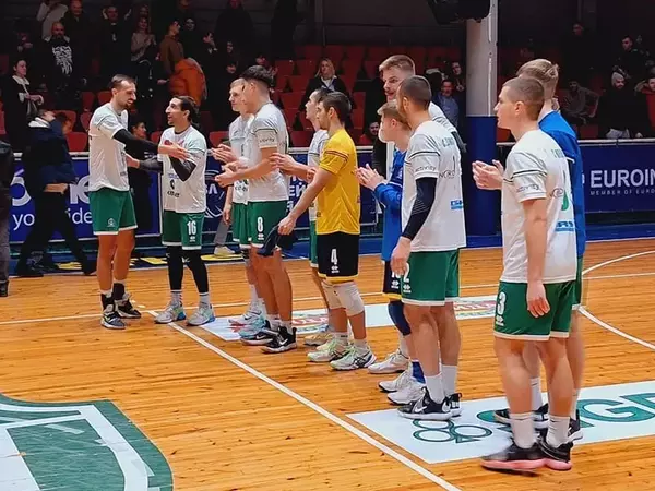 Волейболният Черно море победи Монтана