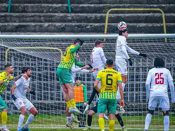 Фратрия загуби от Добруджа във Втора лига