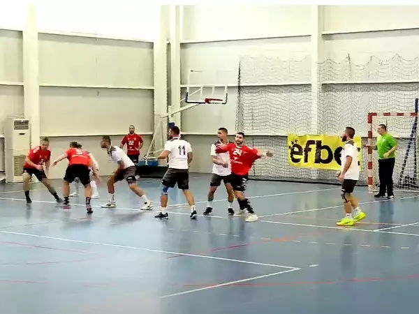 Спартак (Варна) сътвори сензация в турнира за Купата на България по хандбал