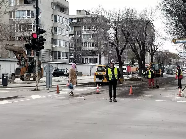 Заради ремонт: Затварят за автомобили част от ул. "Д-р Пискюлиев"