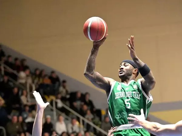 Черно море Тича победи Левски в София