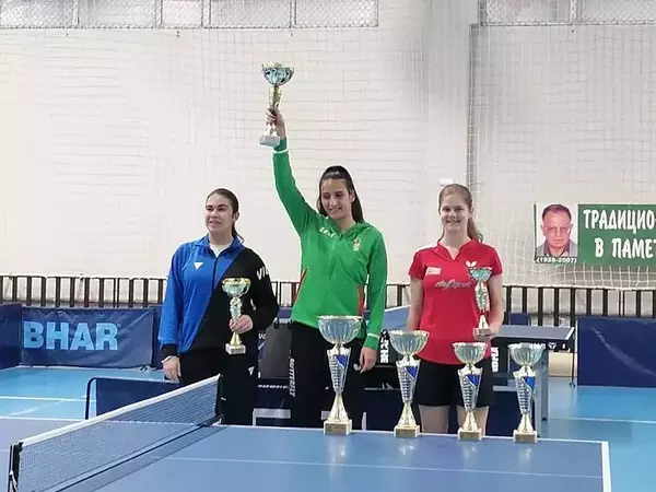 Състезателка на Комфорт спечели традиционен турнир по тенис