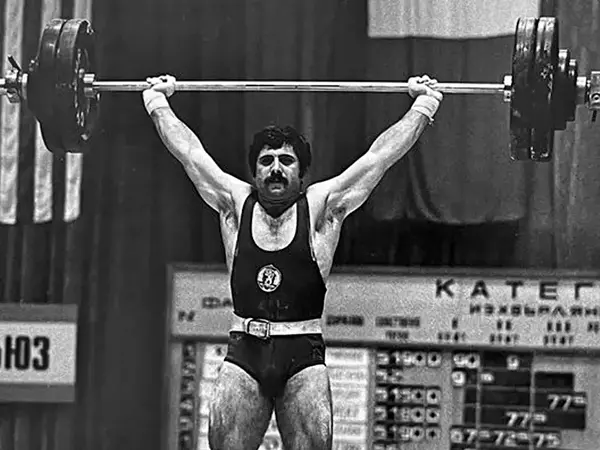 След тежко заболяване ни напусна Норайр Нурикян