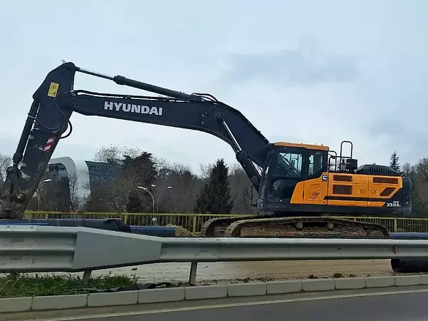 До 11 май: Приключват пътните ремонти от Траката до Ботаническата градина