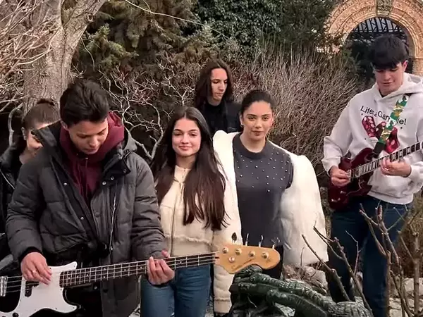 Варненски ученици с две отличия от национално състезание за таланти (ВИДЕО)