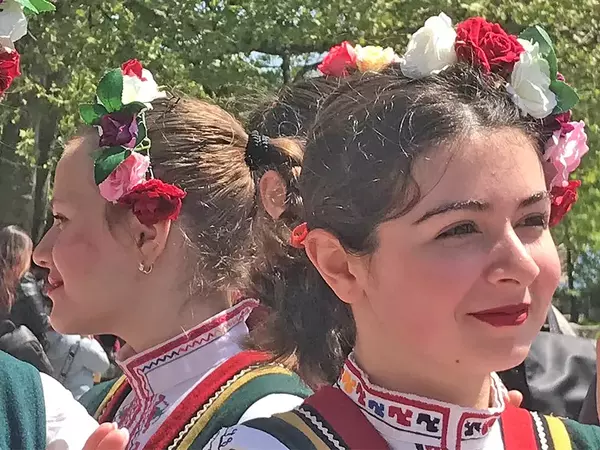 За трета поредна година: Във Варна отбелязват Цветница с фолклорен фестивал