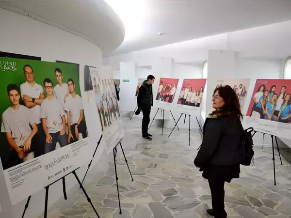 Фотоизложба "Фантастични умове" подредиха във Варна