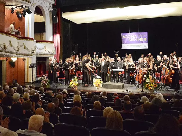 Богата програма за ценители предлага "Варненско лято"