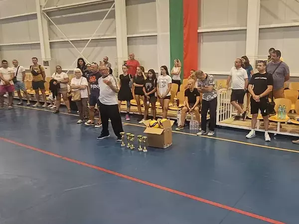 С благотворителен волейболен турнир: Набираха средства за Клиниката по детска хематология и онкология във Варна