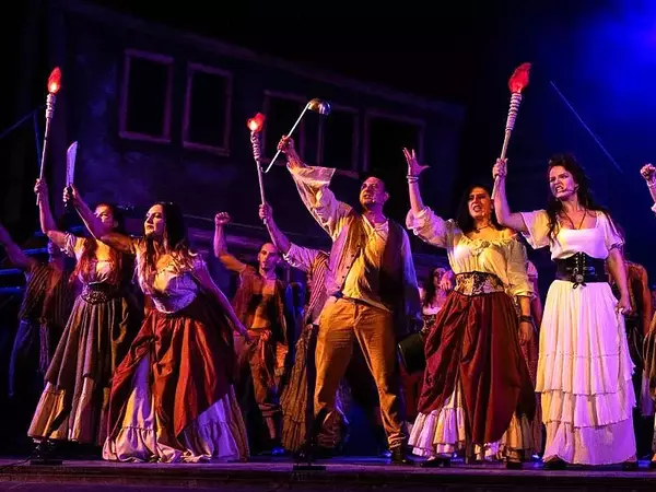 Владимир Зомбори гостува във Варна с мюзикъла "Зоро" 