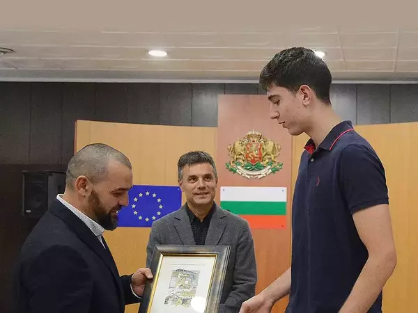 В общината отличиха Борис Начев - световен вицешампион по волейбол