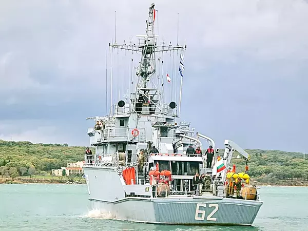 Базов миночистач "Шквал" участва в многонационалното учение POSEIDON 25