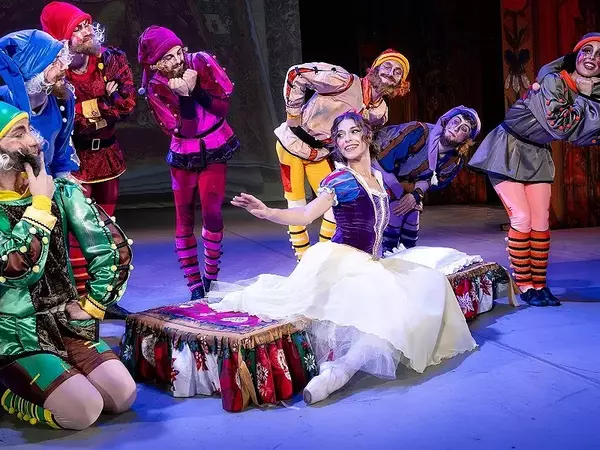 Премиера във Варна на приказния балет "Снежанка и седемте джуджета"