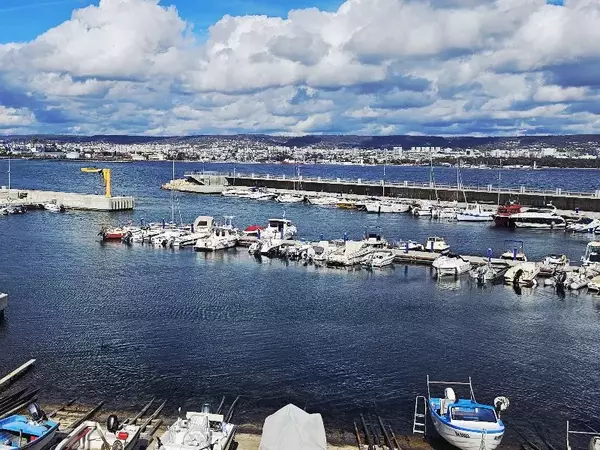 Три акта за нарушения съставиха инспектори от ИАРА - Варна