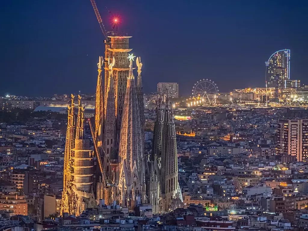 Испанската "Саграда Фамилия" стана най-високата църква в света