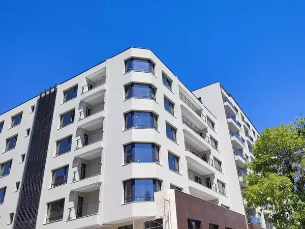 От юли до септември: Издадени са разрешителни за строеж на 215 жилищни сгради във Варна