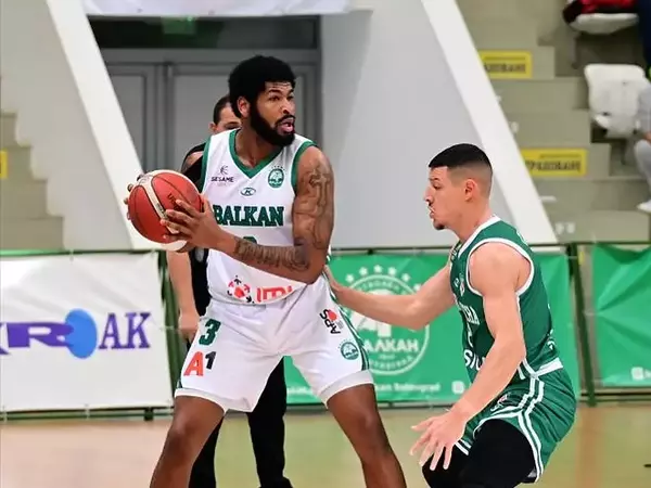 В оспорван двубой: Балкан победи Черно море Тича в Ботевград