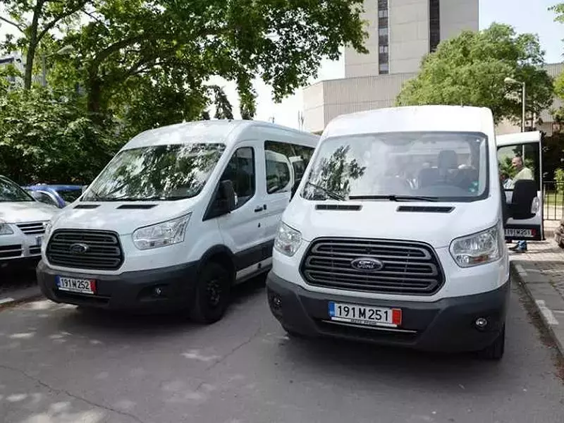 Осигуряват два нови специализирани микробуса за хора с уврежданията във Варна