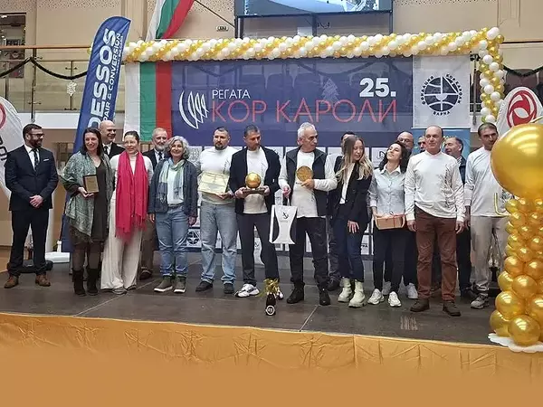Шкиперът Чавдар Александров и екипажът на яхта "Ivana&Aleks" спечелиха "Кор Кароли – Златен глобус"