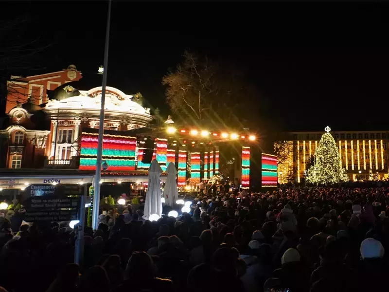 С празничен концерт Варна посрещна Новата 2026-а година