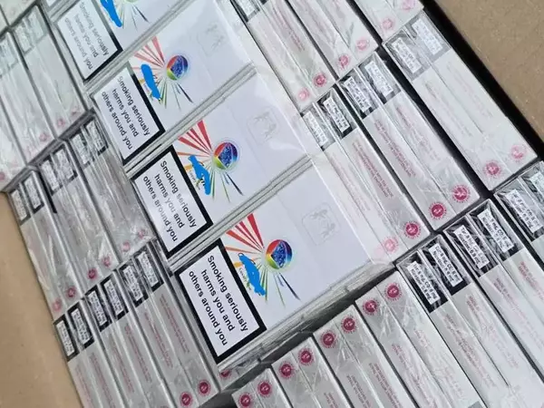 Цигари без бандерол за 24 000 лева откриха варненски полицаи