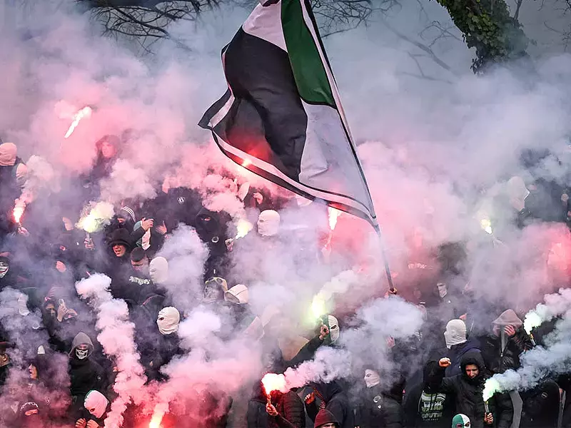 Над 7500 евро глоби след Черно море - Спартак