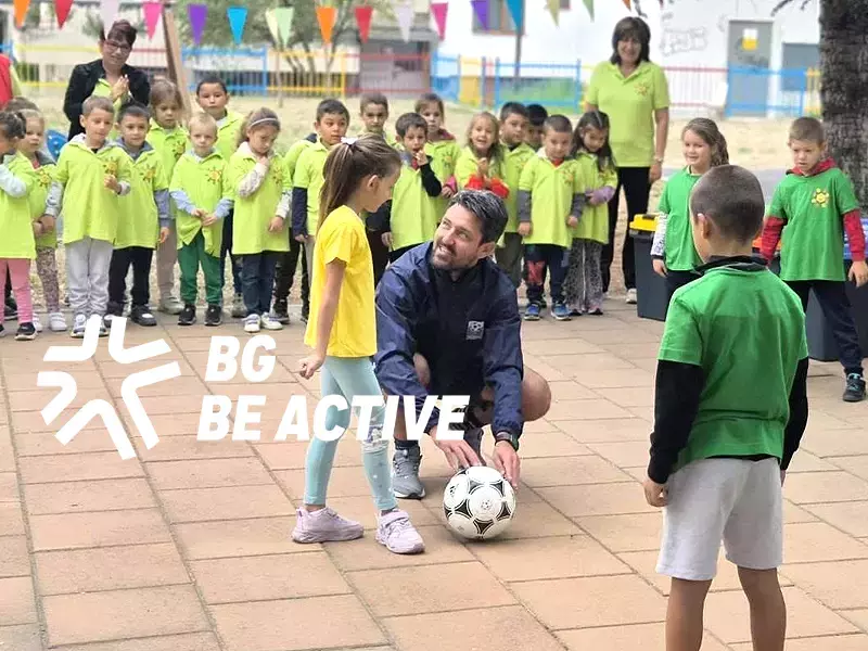 Набират номинации за приза "Най-активен учител"