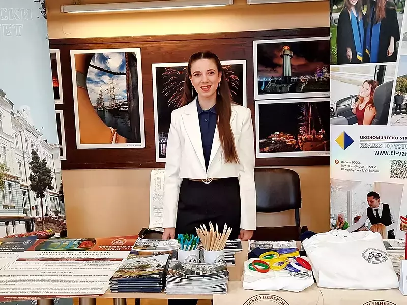 Кандидатстудентска борса организират във Варна