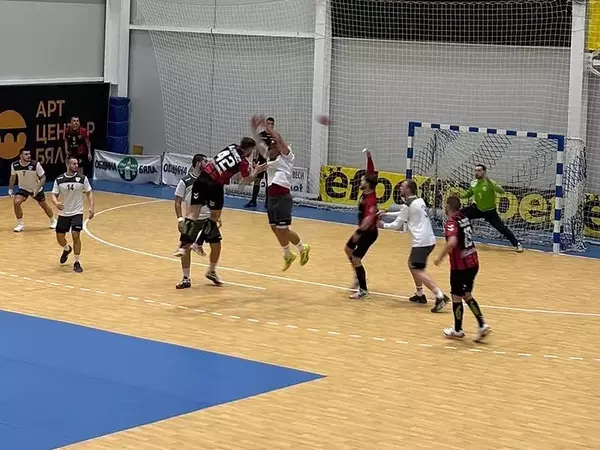 Спартак Варна загуби от лидера Локомотив Горна Оряховица