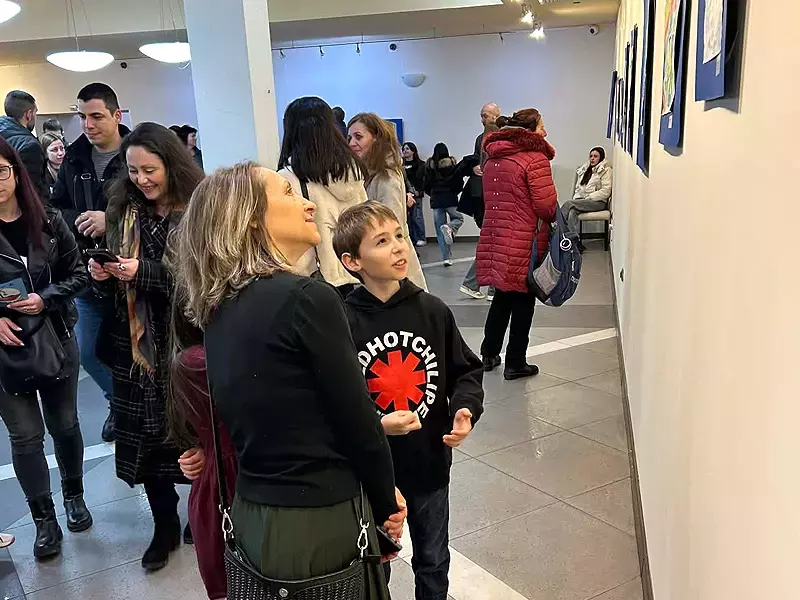 Отличиха 24 ученици за рисунки на тема "Водата е дар! Запази я!"