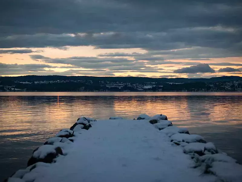 Ледената прегръдка на Черно море - истории за най-суровите зими във Варна