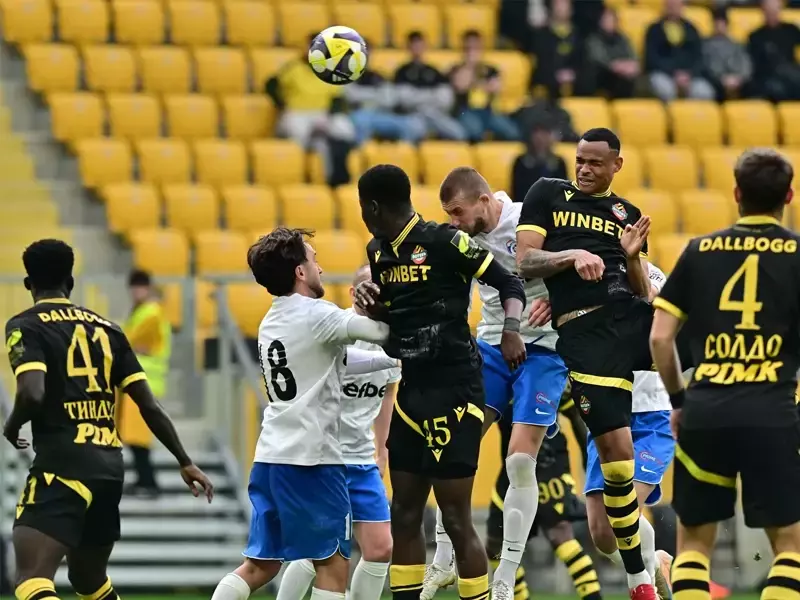 Спартак допусна разгромно поражение от Ботев (Пловдив)