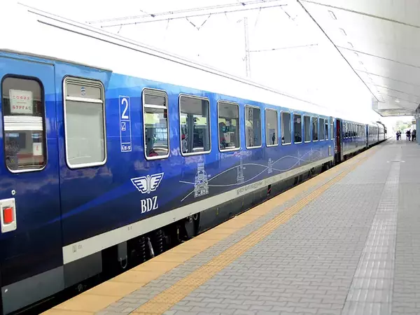 Над 13 400 допълнителни места във влаковете за Великден