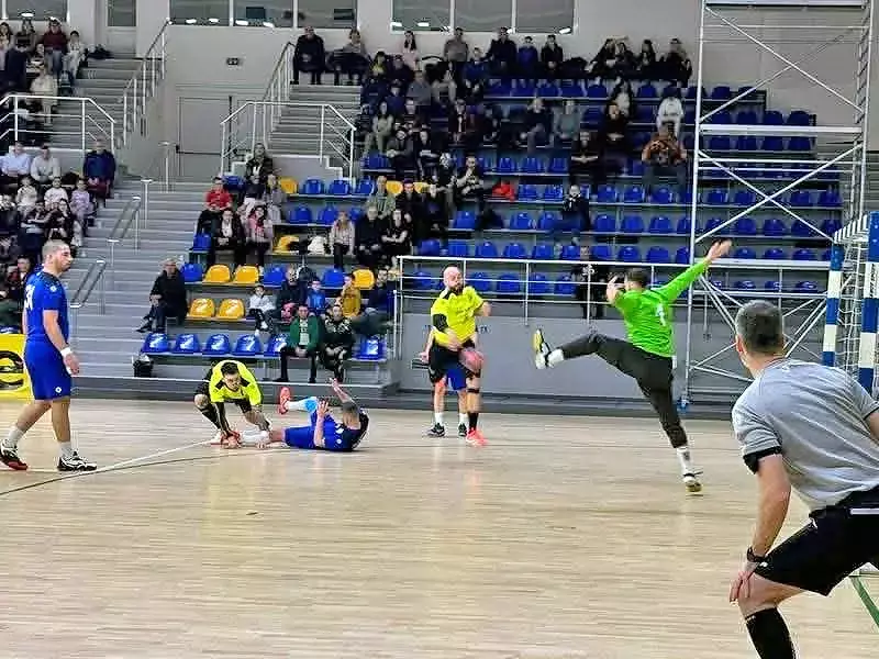 В първи мач от плейофите: Спартак (Варна) победи Шумен