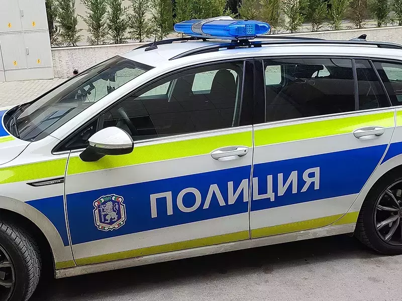 Бърза присъда получи младеж купил два смартфона с чужда карта 