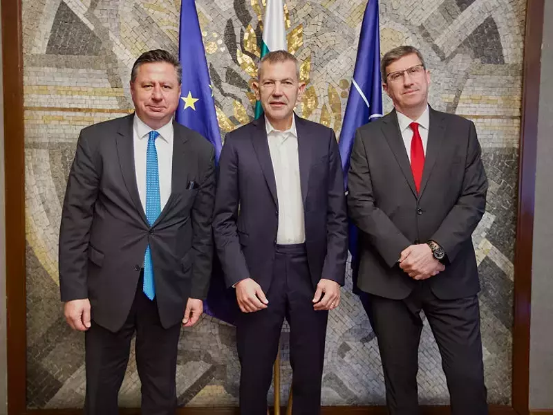 Министерството на туризма и МВнР със съвместни действия за привличане на туристи и работници извън ЕС