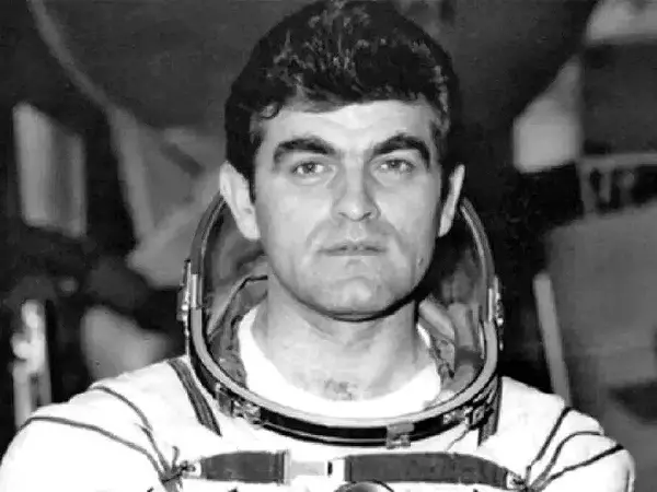 Почина вторият български космонавт