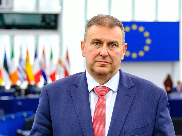 Емил Радев: Всеки втори възрастен в ЕС е с наднормено тегло